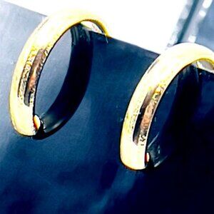 Vintage L H Segal CALIFORNIA Gold Tone Textured Band Hoop Clip-on Earrings